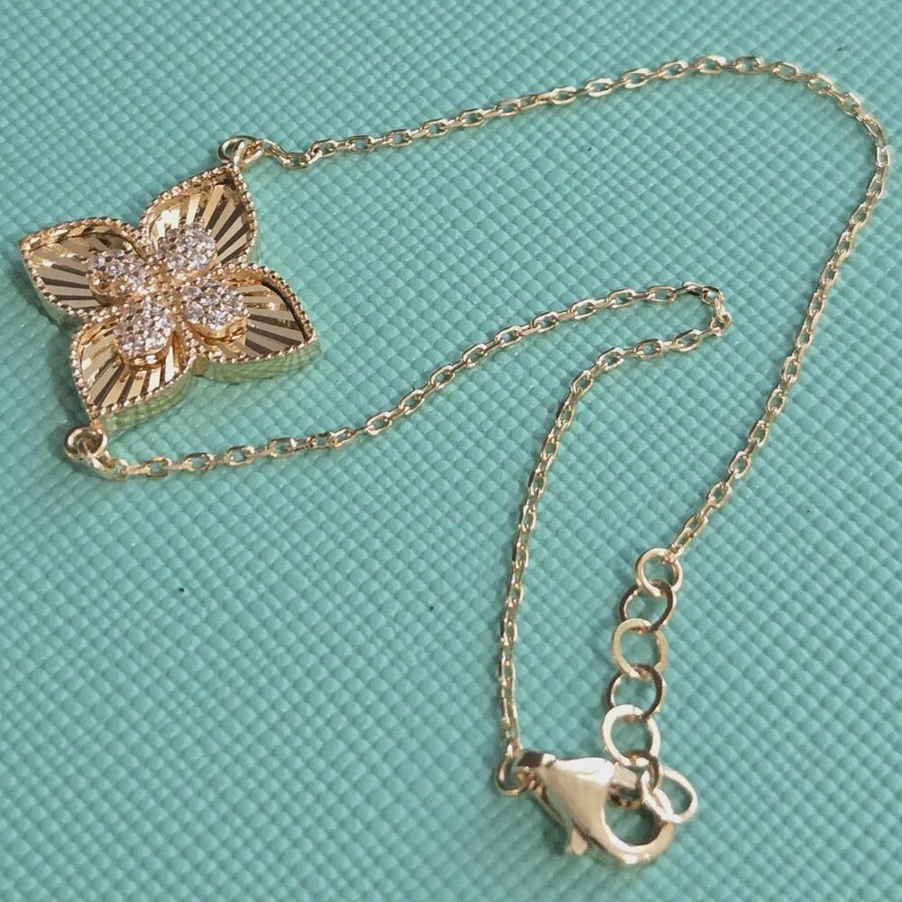 18k gold pretty bracelet